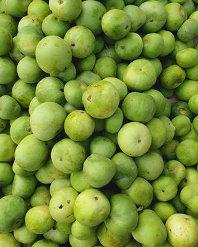 fresh green apples, potatoes, tomatoes, melon, apples, leafy greens, farm vegetables, fresh fruits, seasonal produce mix, healthy grocery items, natural produce basket, organic market food, ripe harve