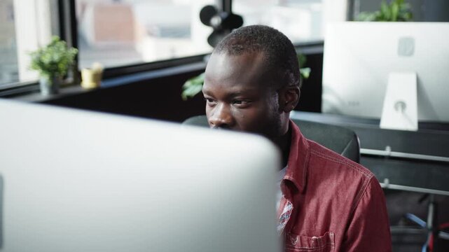 A Focused and Driven Professional Who Excels in a Dynamic and FastPaced Office Environment