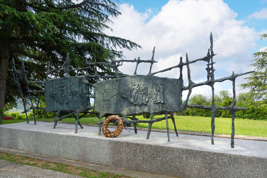 the monument in Gonjace  dedicated to the victims of World War II who fell on the right bank of the Isonzo River, a work by the Slovenian painter and sculptor Janez Bolika