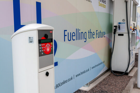 Card reader and keypad to enter PIN at the UK's first hydrogen filling station, Swindon, England