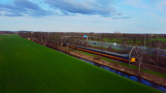 Dutch ''Koploper'' train