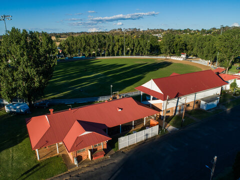 Buildings at Glen Innes Showground in bright sunlight
