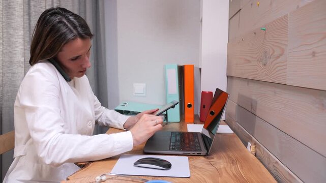Simultaneously Work รูปภาพSimultaneously! – เลือกดูภาพถ่ายสต็อก เวกเตอร์ และวิดีโอ22,455 ...