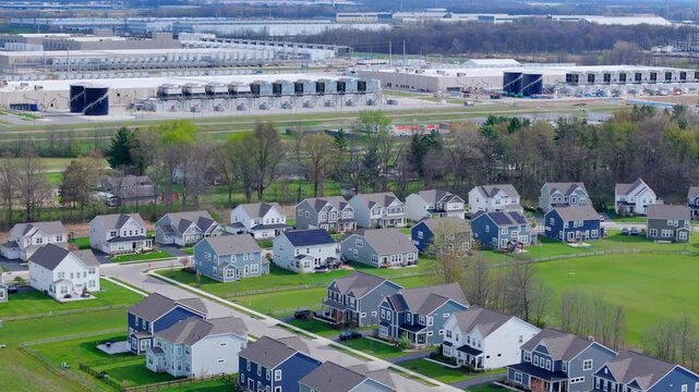 Residential community bordering Google's hyperscale data center in New Albany, Ohio, USA