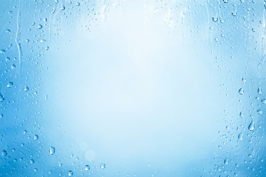 雨の日 ガラス背景 キャンペーン 雨粒 のストックフォト