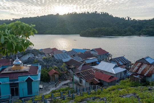 Bajo fishermen village of Pulau Papan Malenge Sulawesi Indonesia at sunset
