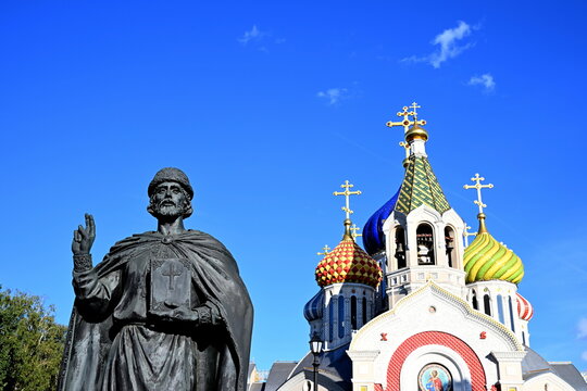 Monument to the Holy Grand Duke Igor of Chernigov and Kiev at the Cathedral Church of the Blessed Prince Igor of Chernigov in Peredelkino
