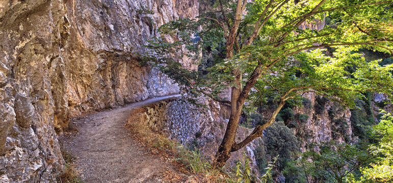 Ruta del Cares, Cares Trail Trekking Path, Picos de Europa National Park, Biosphere Reserve, Cantabrian Mountains, Castile and Le&oacute;n-Asturias, Spain, Europe