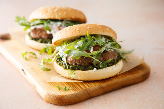Lamb burger with rocket pesto