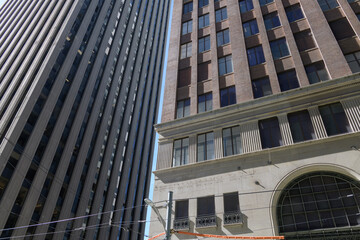 Obraz premium historic Robert Simpson department store, designed by Chapman & Oxley, 1928-1929, corner of Bay St and Richmond St W (with view of Temple Building at 376 Bay)