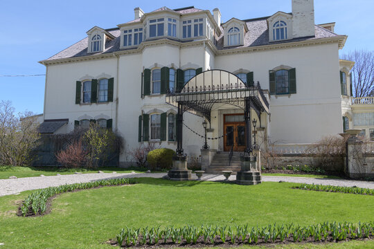 exterior of Spadina House, a historic house museum, for Baldwin, Austin family, built 1866 with later additions, 285 Spadina Rd, Toronto