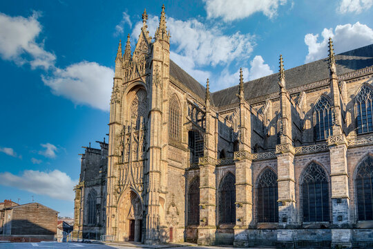 Limoges Cathedral is the main church in the city of Limoges and the seat of the bishopric. It is located in the heart of the old quarter, the Cit&eacute;e