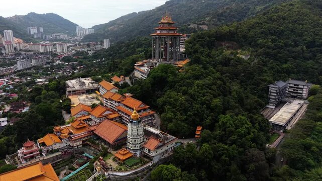 Kek lok si temple aerial view circling the pagoda of ten thousand buddhas in penang