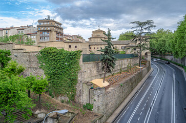 Fototapeta premium Architecture in the historic old town of Pamplona, Spain