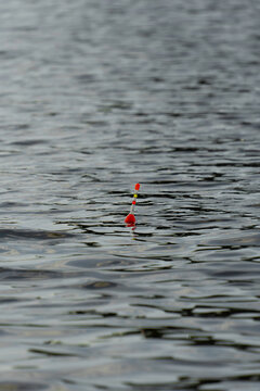 Angelpose im Wasser
