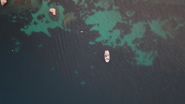 Faro de las islas Medas situado en L'Estartit, costa Brava, provincia de Gerona, Catalu&ntilde;a, Espa&ntilde;a. 