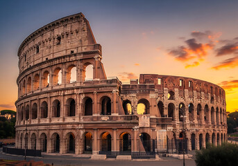 Obraz premium Title the majestic colosseum at sunset an ancient roman landmark bathed in golden light description a stunning view of the colosseum in
