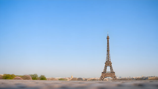 eiffel tower paris france