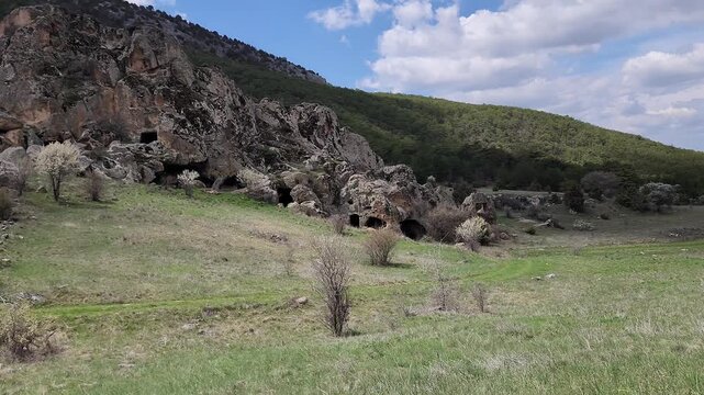 Inkaya or Inyayla is a lesser-known but impressive rock settlement in the Phrygian highlands near Seyitgazi, featuring volcanic tuff formations carved by Phrygians, later reused by Roman and Byzantine