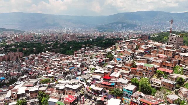 Cinematic Drone Footage of Comuna 13 Medell&iacute;n &ndash; Urban Transformation, Cable Cars, Escalator and City Life