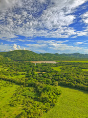 Obraz premium Aerial View of Lush Green Landscape in Tatacoa, Colombia