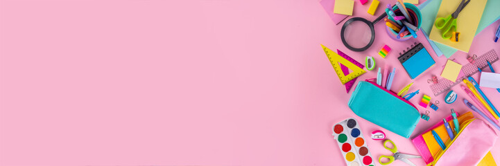 Back to school high-colored background © ricka_kinamoto