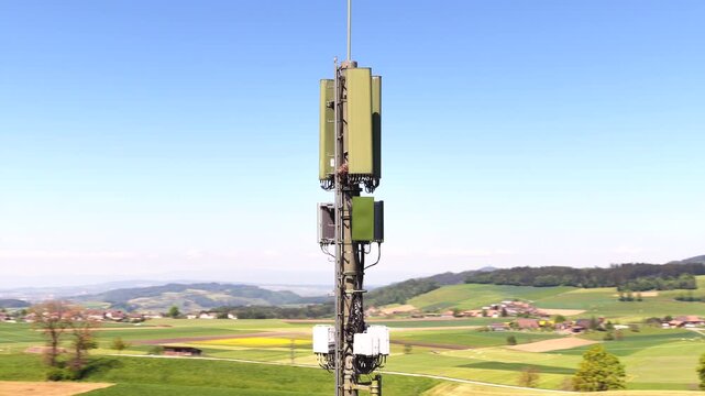 Mobilfunkantenne im Emmental, Mai 2026, Luftaufnahme