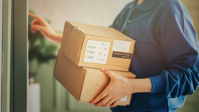 Home delivery of a shipping package
