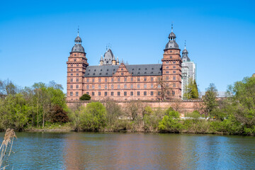 Obraz premium Blick auf Schloss Johannisburg, Aschaffenburg, Bayern, Deutschland 
