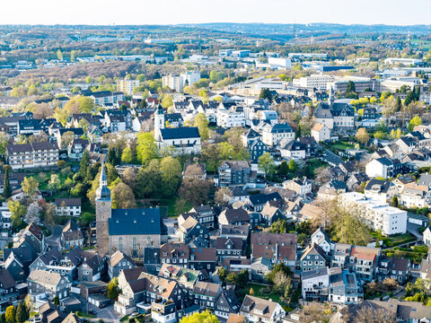 L&uuml;ttringhausen ein Stadtteil von Remscheid im Bergischen Land