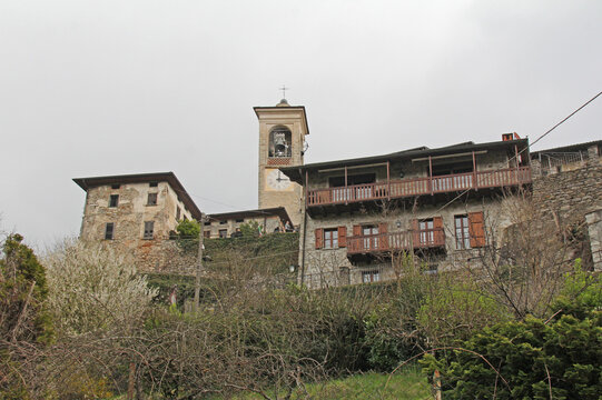 l'antico complesso di San Michele a Torre de' Busi (Bergamo)