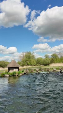 Longstock Hampshire England UK. 28.04.2026. Video. The chalk stream River Test at Longstock im Hampshire England UK.