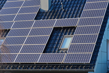 Obraz premium Shiny solar rooftops