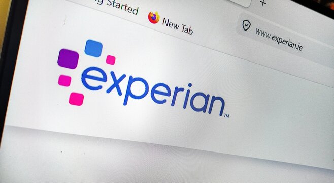 a computer screen with experian website displayed