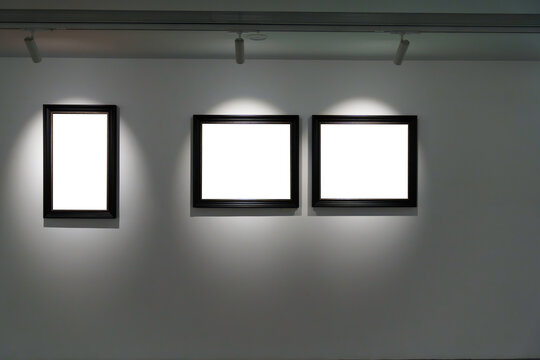 blank frame in gallery