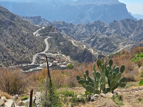 Three villages hike in Oman