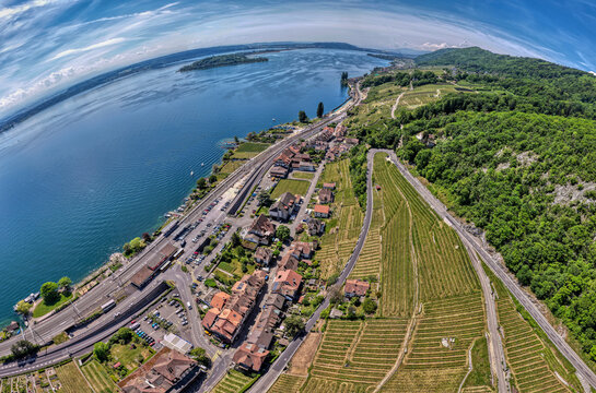 Twann am Neuenburger See, Schweiz, Luftaufnahme, Mai 2026