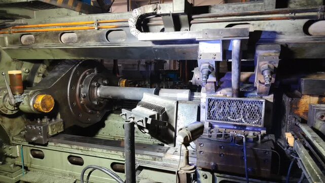 Aluminium Extrusion press