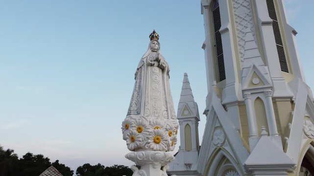 VIRGEN DEL VALLE 