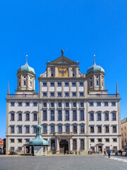 Obraz premium Augsburger Rathaus in am Rathausplatz, Schwaben, Bayern, Deutschland