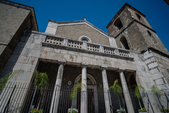 Teano, Italy. The Cathedral of San Clemente. 0426V