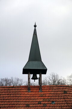 T&uuml;rmchen auf einer Kapelle in Tromm, Odenwald