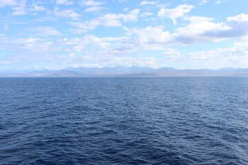 Pacific Ocean © Leslie