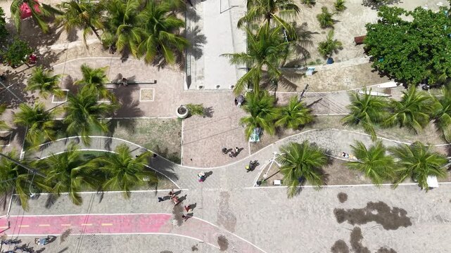 Observation pier built on the reefs of Ponta Verde Beach, inaugurated in April 2022, a tourist attraction in Macei&oacute;, Alagoas, Brazil
