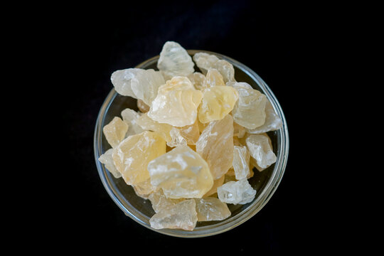 Gond Katira. Edible gum commonly used in India to make natural cooling summer drinks, often used in drinks for hydration,digestive benefits, and Ayurvedic herbal medicine.