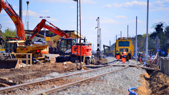Warsaw, Poland. 21 April 2026. Renovation of the Warsaw-Lublin railway line. Work on the construction of new railway infrastructure at the Warszawa Radosc station.