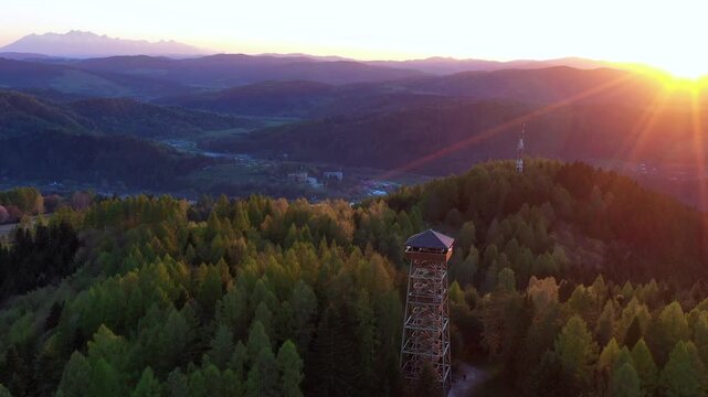 Wiosna w g&oacute;rach, Małopolska, widok z powietrza