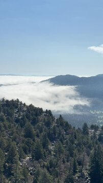 A sea of ​​fog forming over the lake after the rain, and magnificent, mystical landscapes.