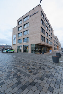 15.01.2026: TeamViewer company headquarters building facade with logo and windows at dusk. G&ouml;ppingen, Baden-W&uuml;rttemberg, Germany.