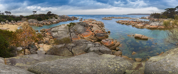 Naklejka premium Tasmania, Bay of Fire. On the northeatsern coast of Tasmania.